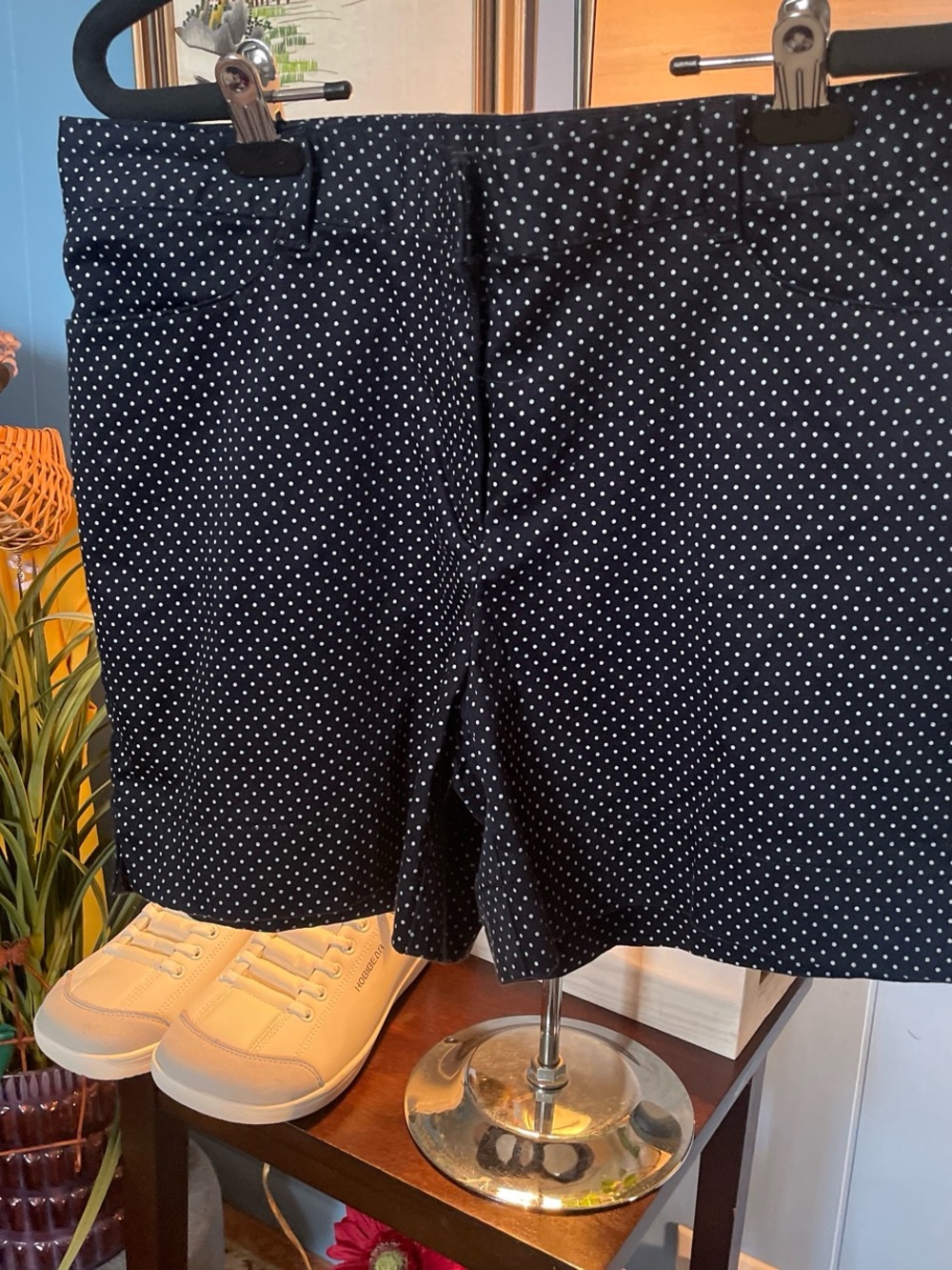 Ellen Tracy Navy Polka Dot High Waist Shorts